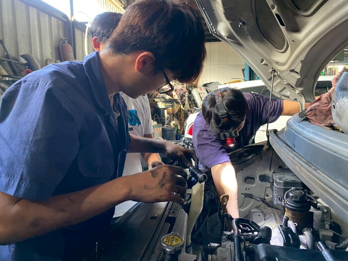 汽車科高二學生完成校外實習，展現職人實作力！圖片