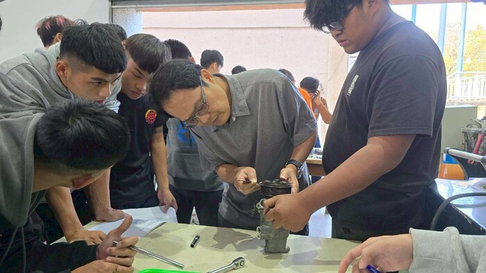 掌握清涼關鍵！汽車科辦理原住民技職教育「先進綠能車輛電控培訓—冷氣篇」圖片